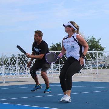 Top Mid Weight Pickleball Paddles Goldilocks