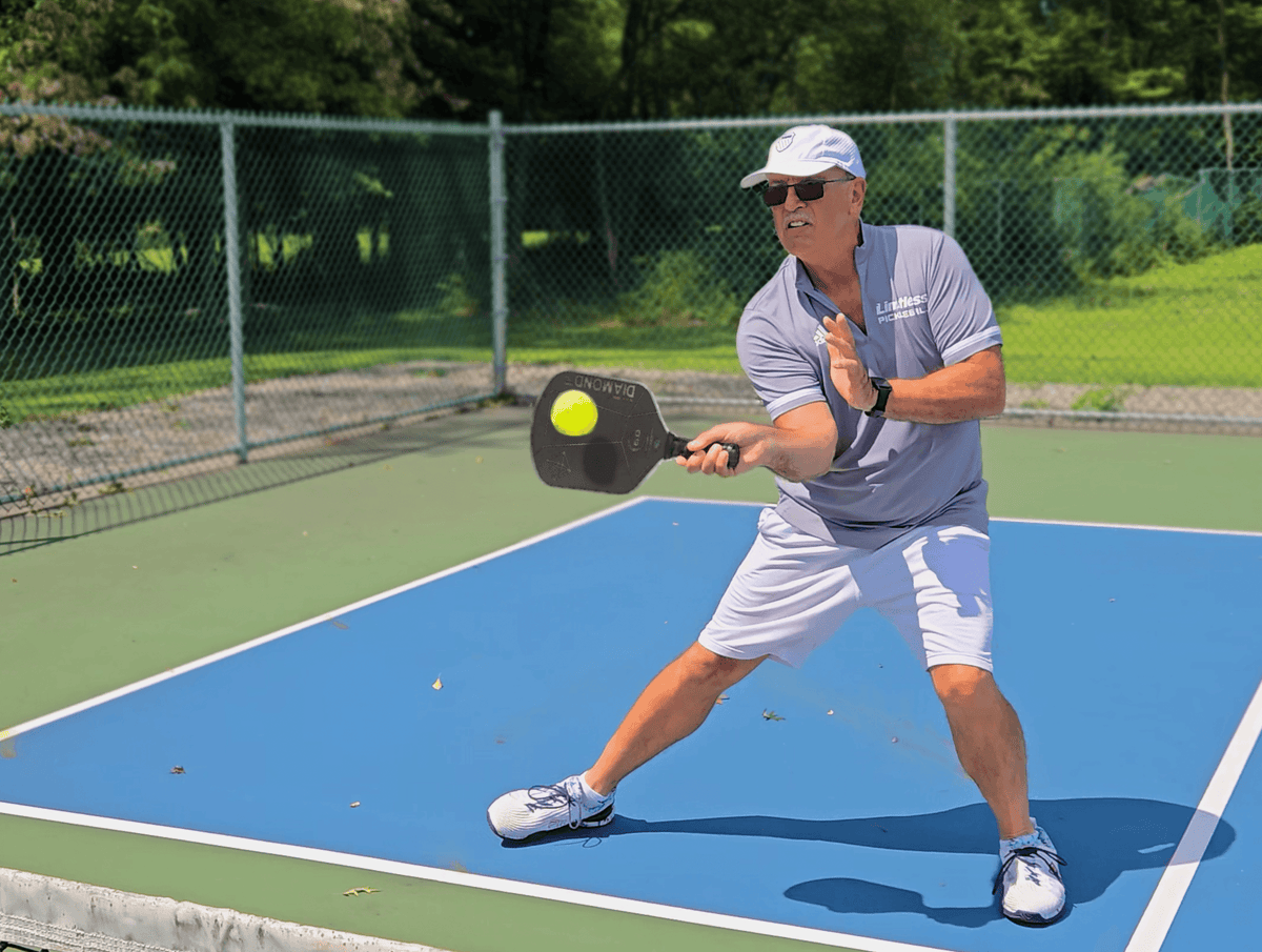 The Singing Pickleball Instructor – Hudef Sport