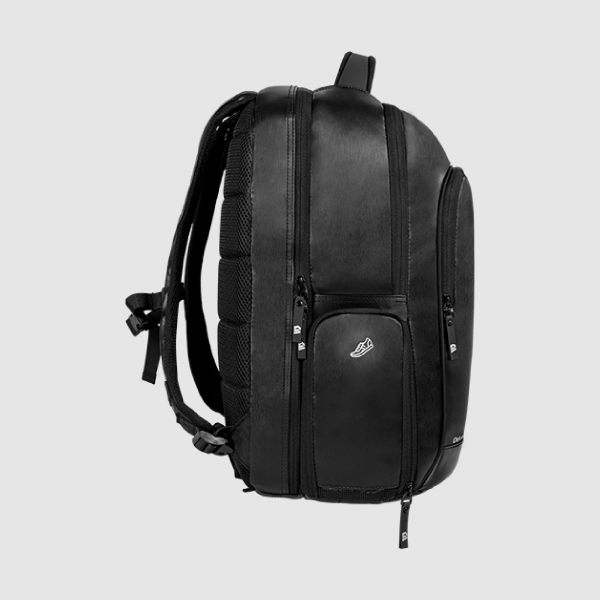 Deluxe Series Black Pickleball Backpack